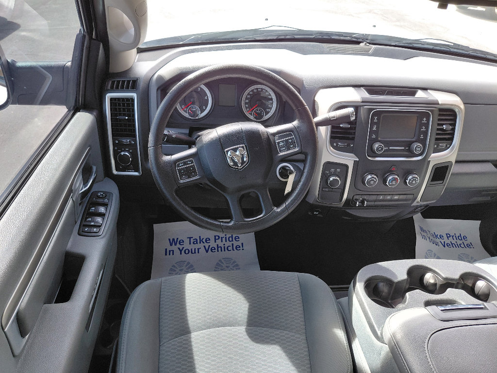 Used 2016 RAM 2500 SLT AWD/4WD image 13