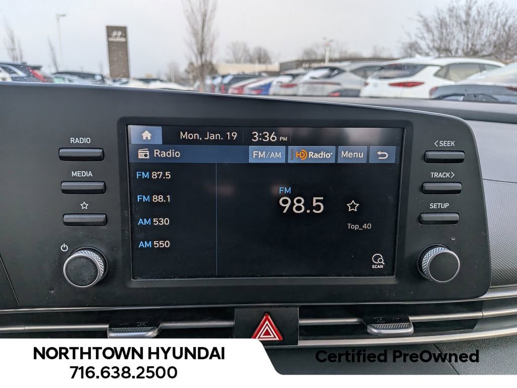 Certified 2023 Hyundai Elantra SE image 20
