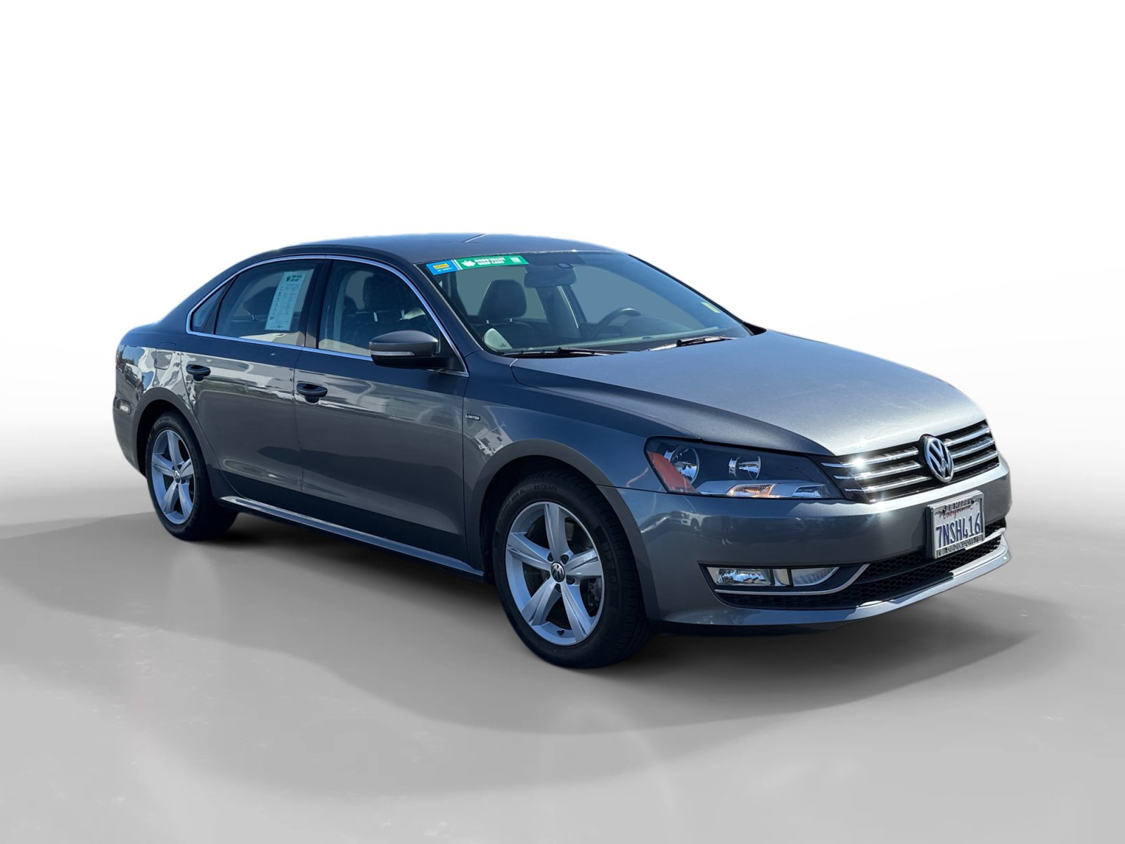 Used 2015 Volkswagen Passat 1.8T Limited Edition FWD image 7