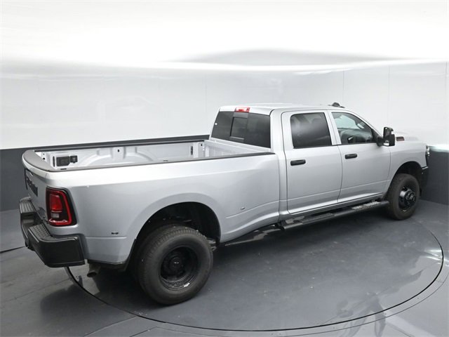 New 2026 RAM 3500 Tradesman image 39