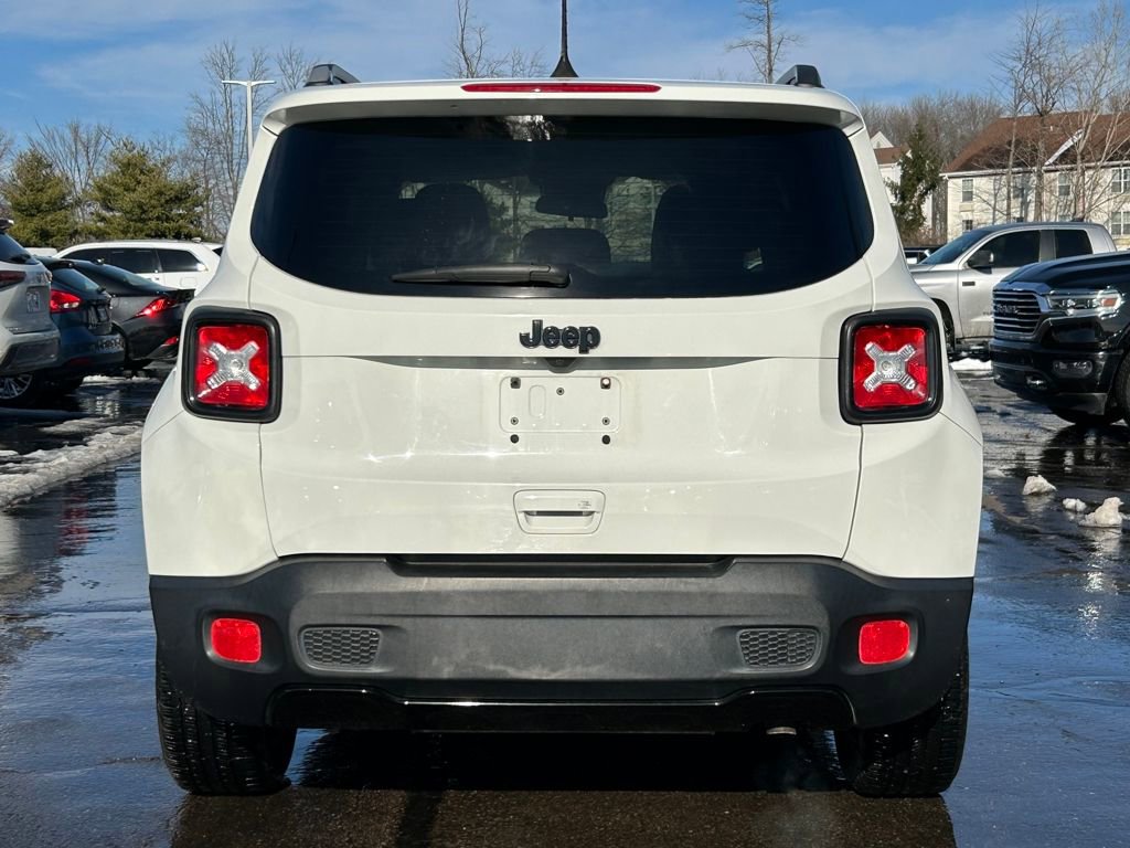 Certified 2018 Jeep Renegade Altitude image 6