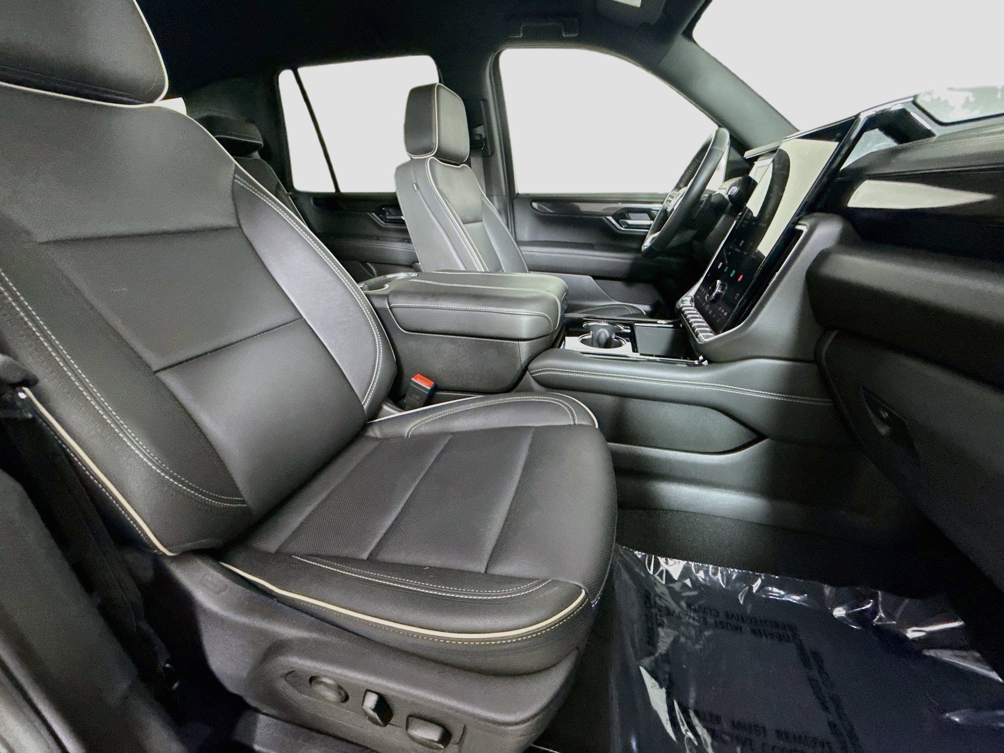 Used 2026 GMC Yukon Elevation AWD/4WD image 29