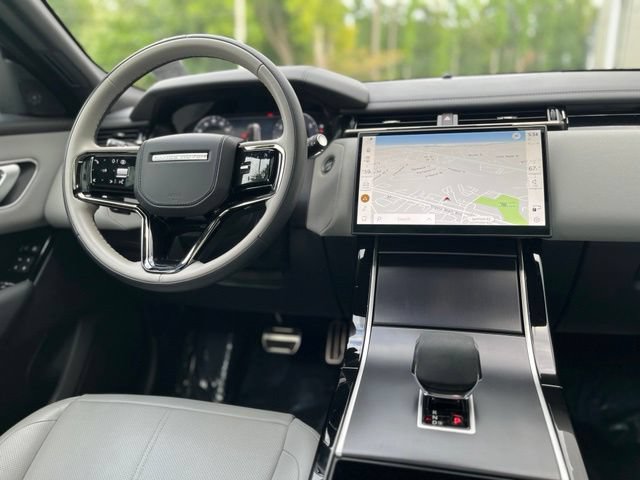 Used 2026 Land Rover Range Rover Velar Dynamic SE AWD/4WD image 33