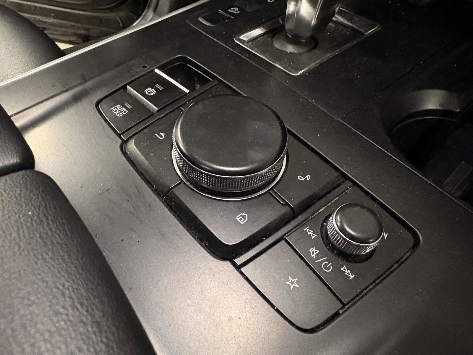 Used 2024 MAZDA CX-90 3.3 Turbo w/ Select Package image 12