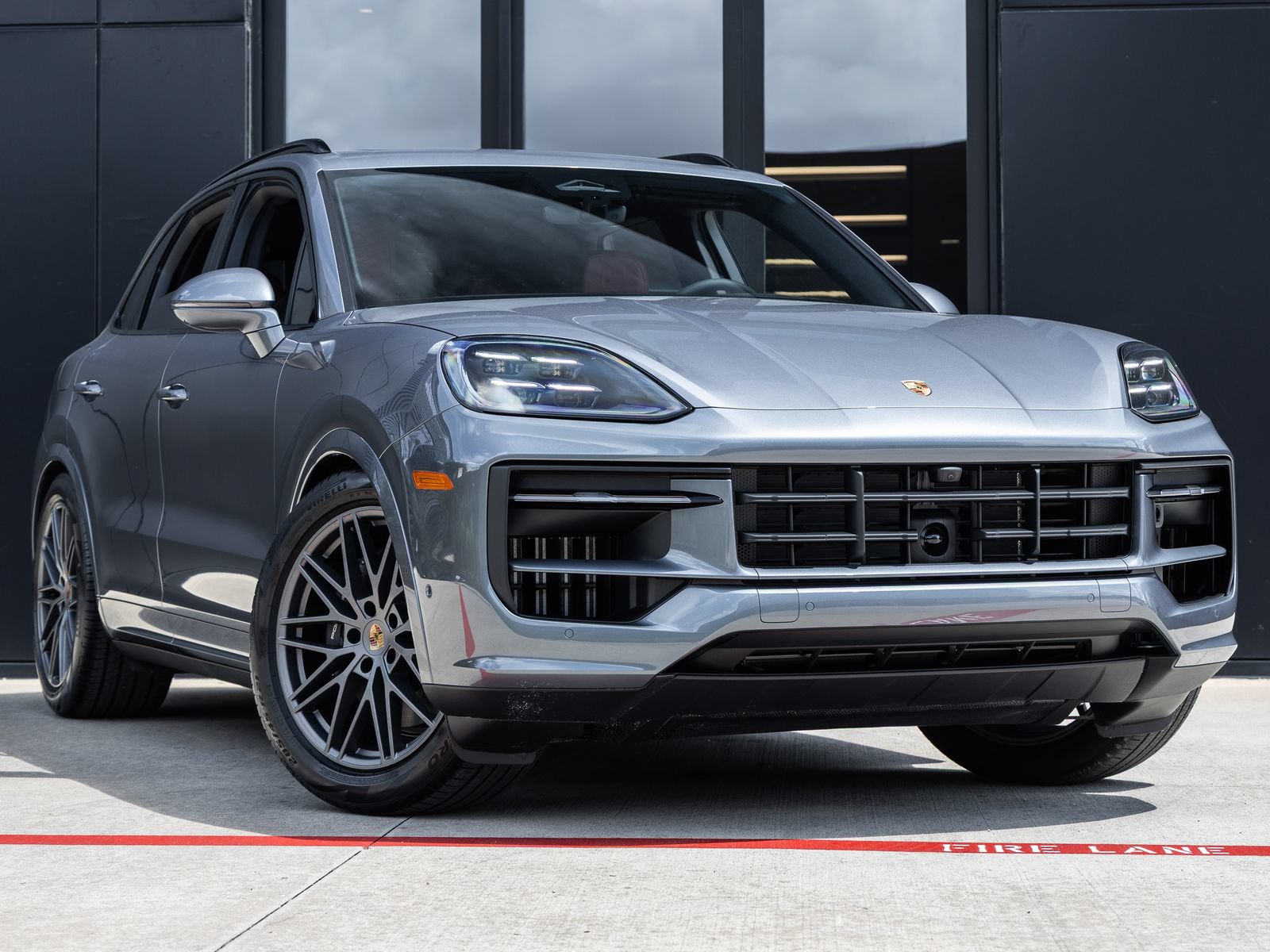 New 2026 Porsche Cayenne AWD/4WD image 6