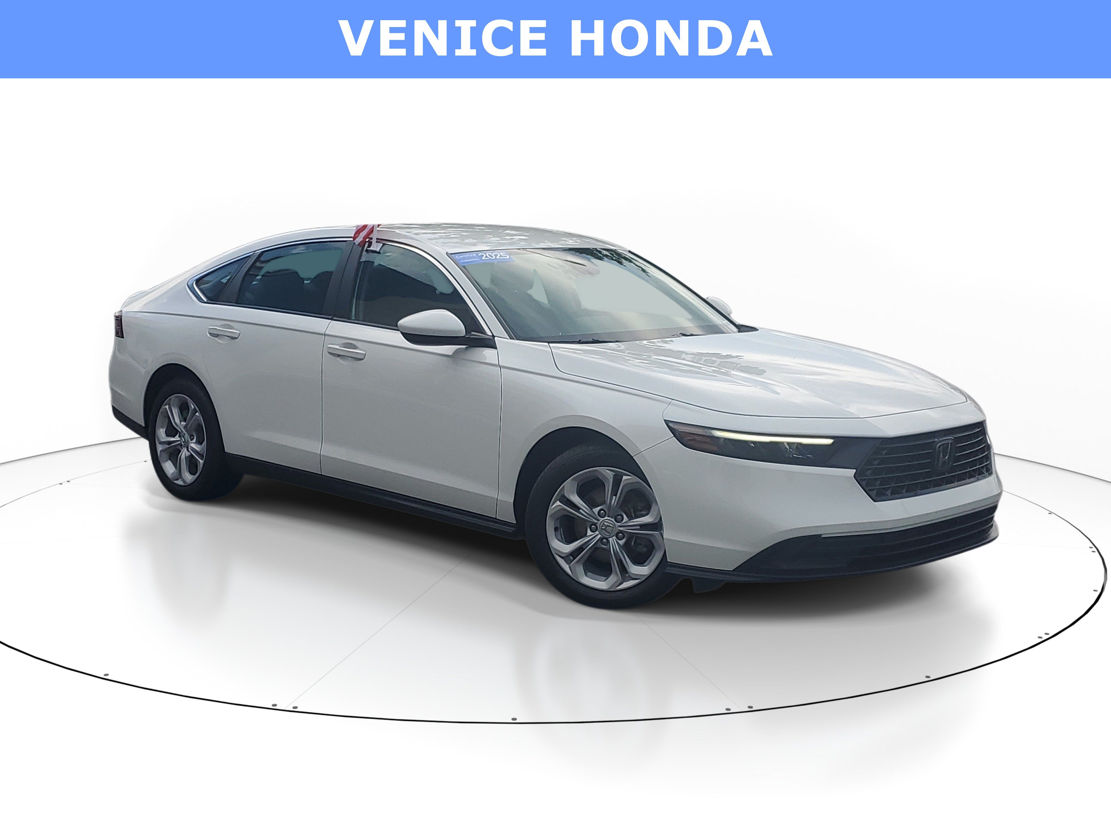 Certified 2025 Honda Accord LX image 1