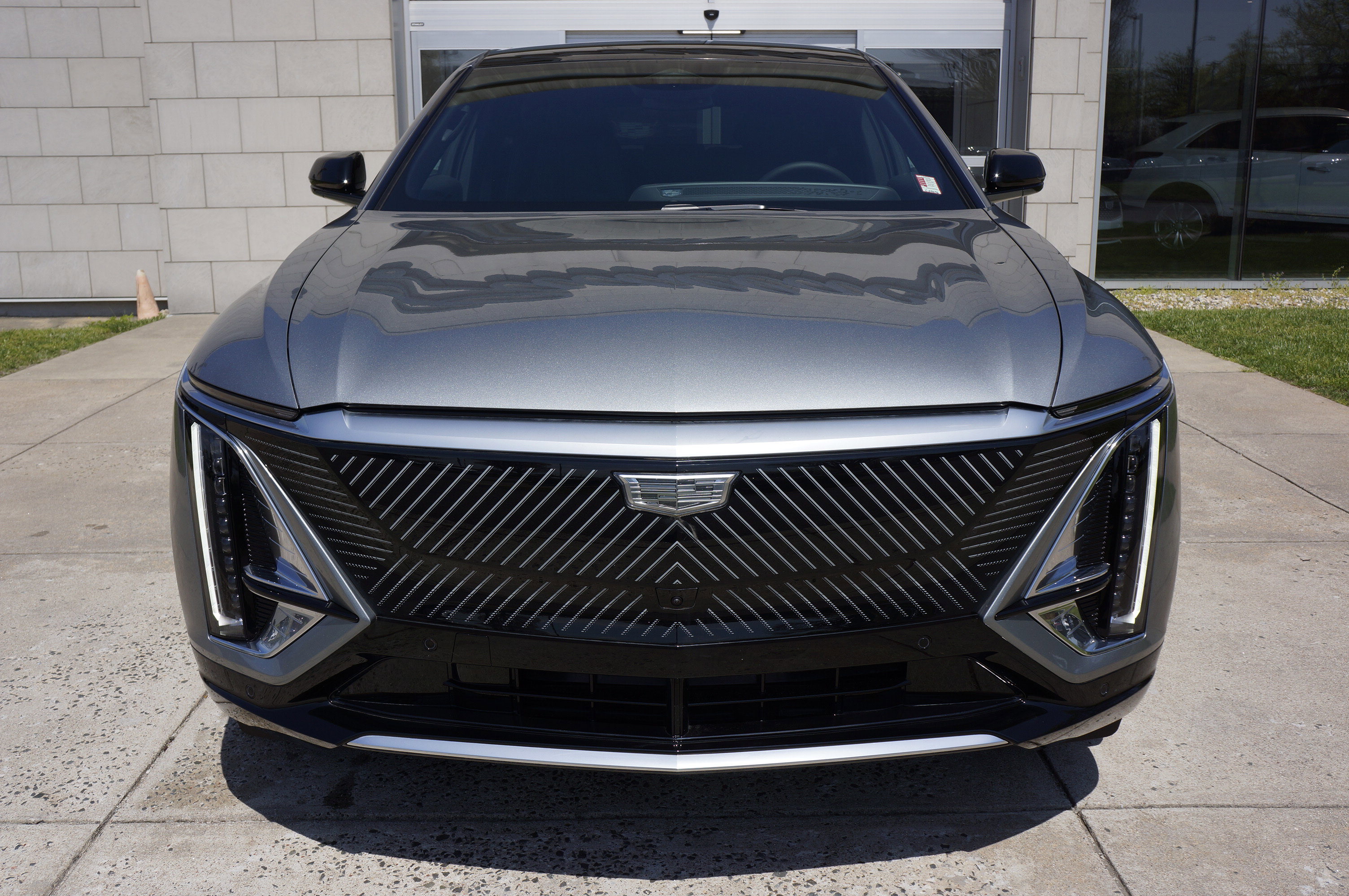 Used 2024 Cadillac Lyriq Tech image 14