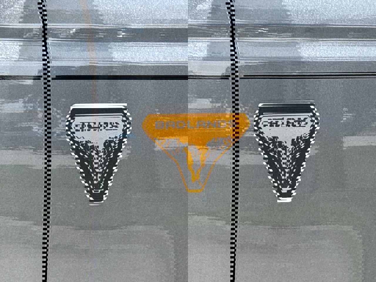 New 2025 Ford Bronco Badlands image 10