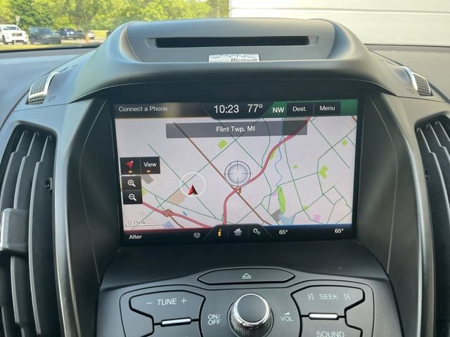 Used 2014 Ford Escape SE w/ Equipment Group 201A FWD image 3