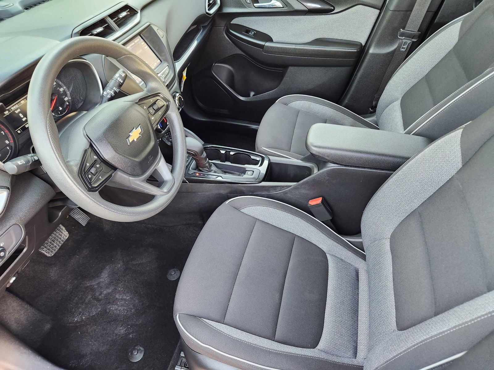 Used 2023 Chevrolet TrailBlazer LS image 14