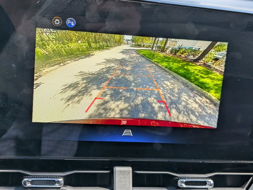 Used 2026 Chevrolet Equinox LT FWD image 23