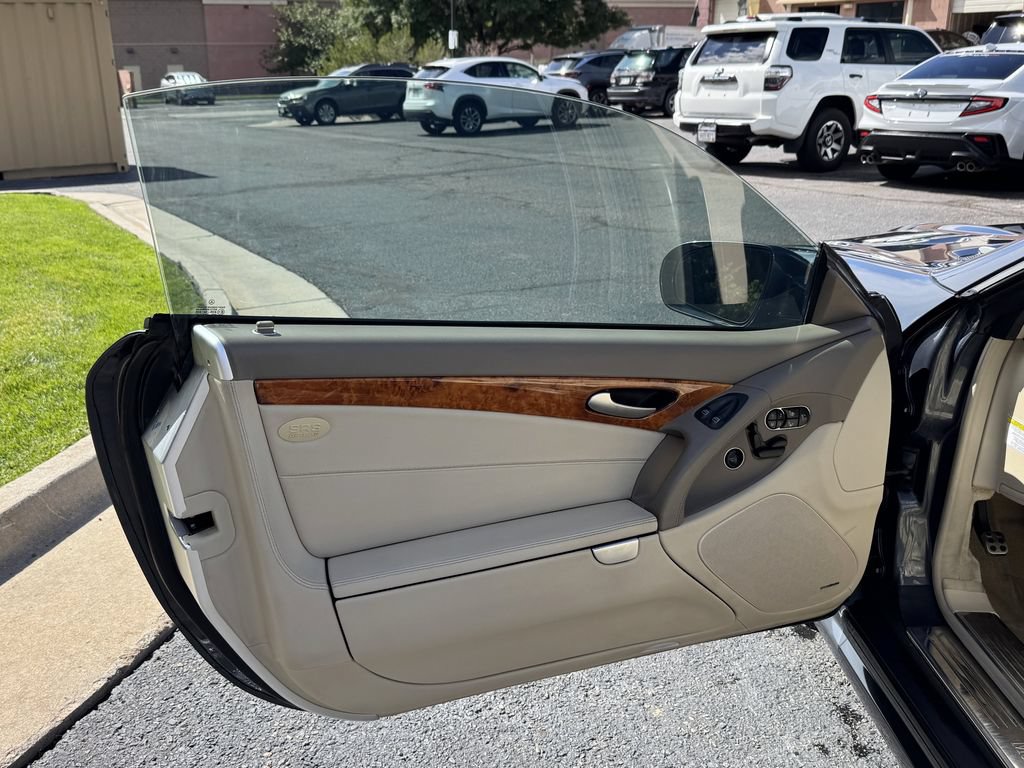 Used 2009 Mercedes-Benz SL 550 image 17