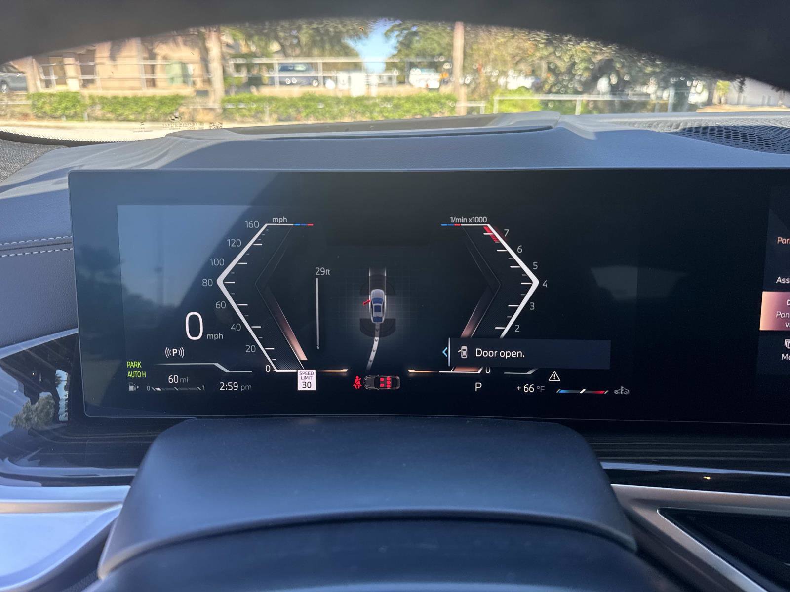 Certified 2025 BMW X6 xDrive40i image 32