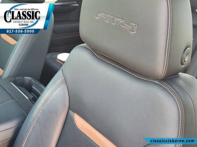 Used 2023 GMC Sierra 1500 AT4 w/ AT4 Premium Package AWD/4WD image 16