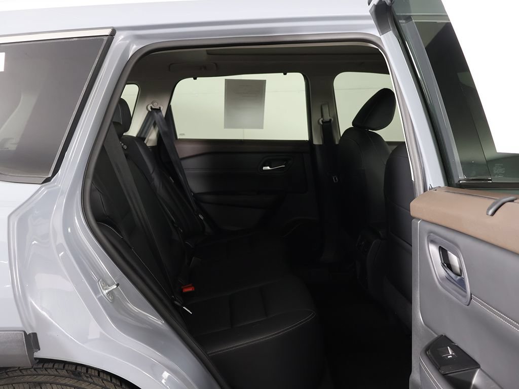 Used 2023 Nissan Rogue SL w/ SL Premium Package AWD/4WD image 31