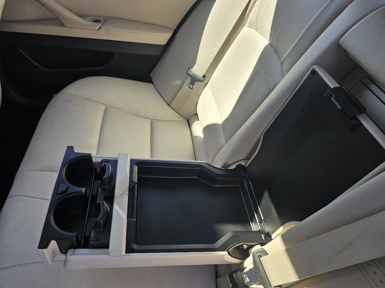 Used 2014 BMW 528i xDrive Sedan AWD/4WD image 44