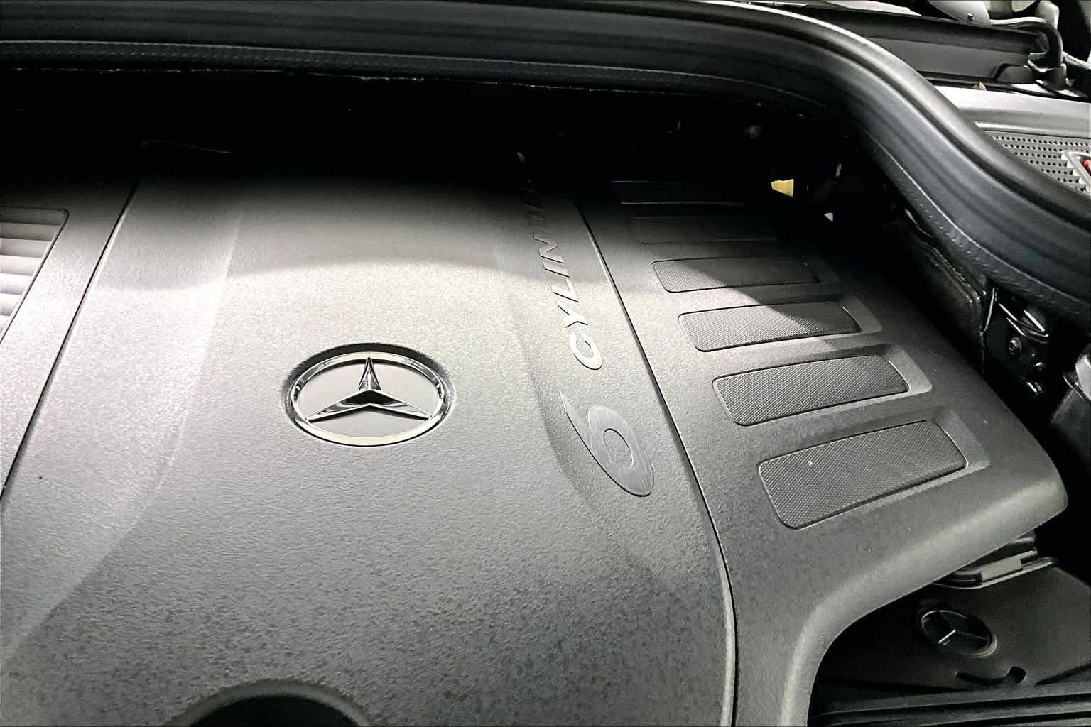 New 2027 Mercedes-Benz GLS 450 4MATIC image 16