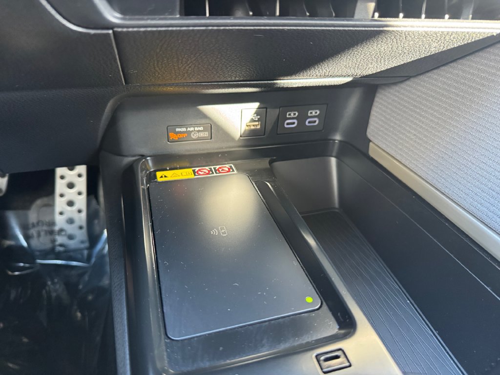 Used 2026 Toyota Camry SE w/ Convenience Package FWD image 24