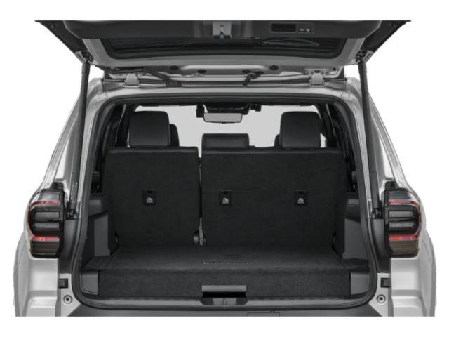Used 2025 Toyota 4Runner Platinum AWD/4WD image 10