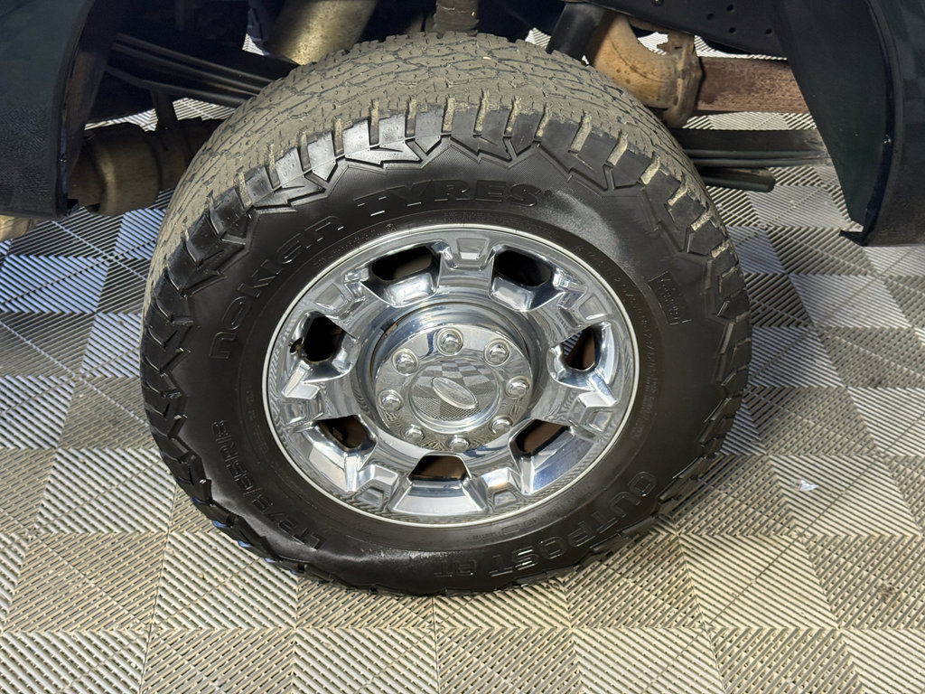 Used 2014 Ford F250 XLT w/ XLT Premium Package image 5