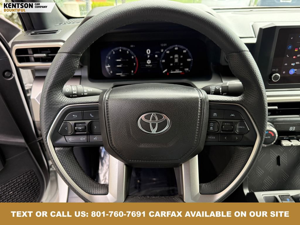 Used 2025 Toyota Tacoma TRD Off-Road image 18