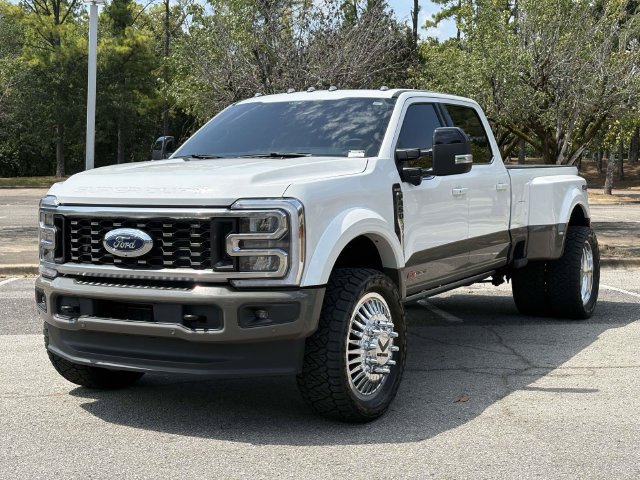 Used 2026 Ford F450 King Ranch w/ FX4 Off-Road Package AWD/4WD image 3