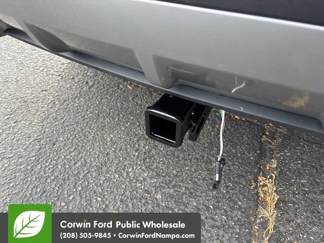 Used 2022 Ford Edge Titanium AWD/4WD image 12