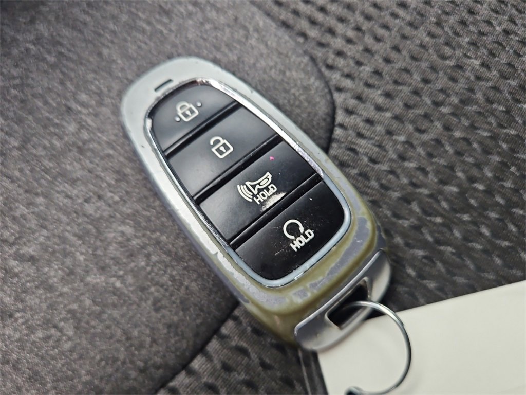 Used 2022 Hyundai Santa Fe SEL image 37