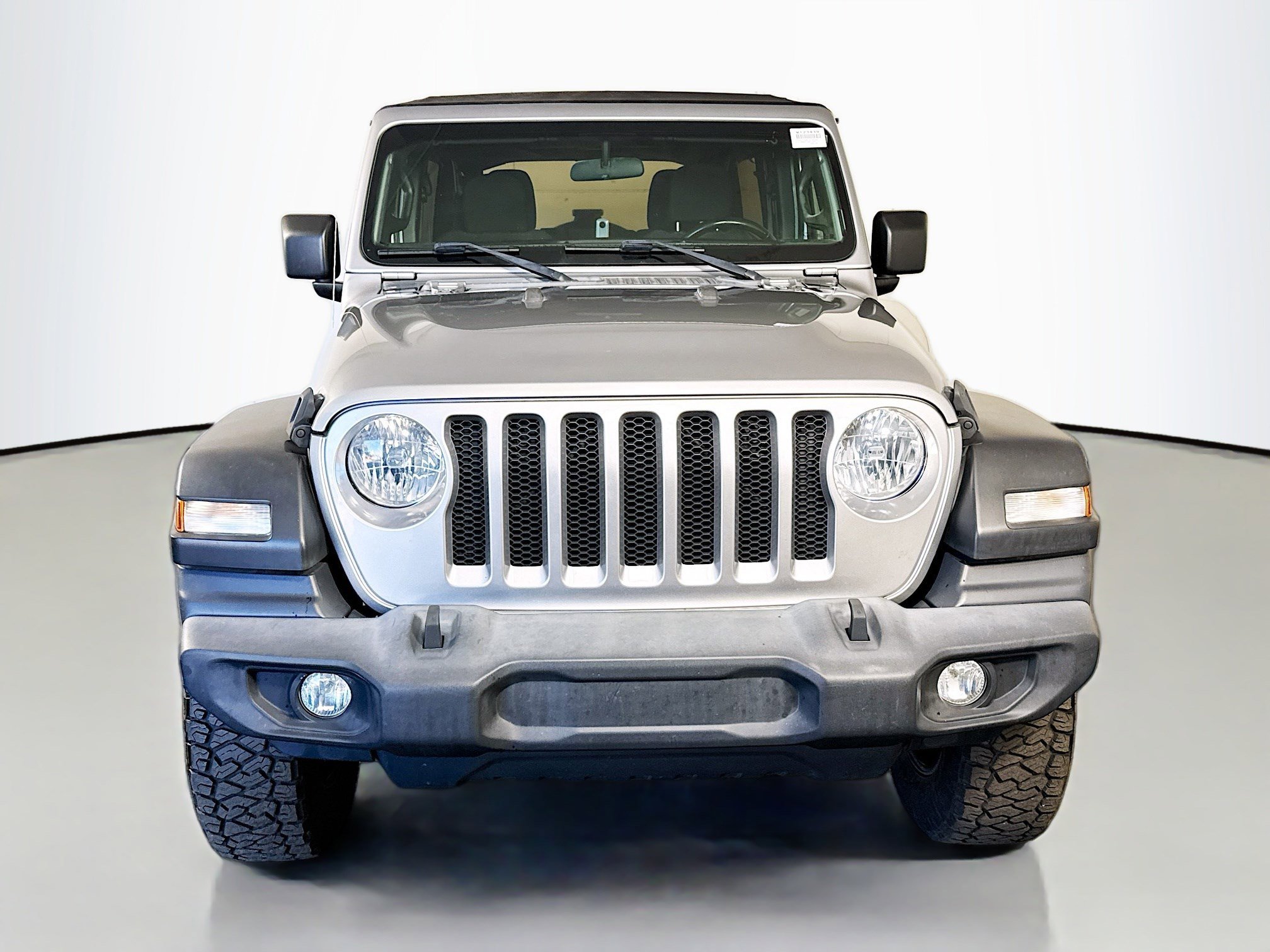 Used 2020 Jeep Wrangler Unlimited Sport S image 2