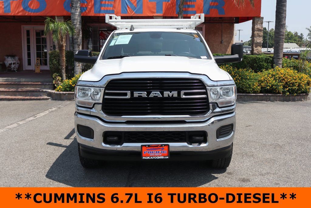 Used 2021 RAM 3500 Big Horn image 3