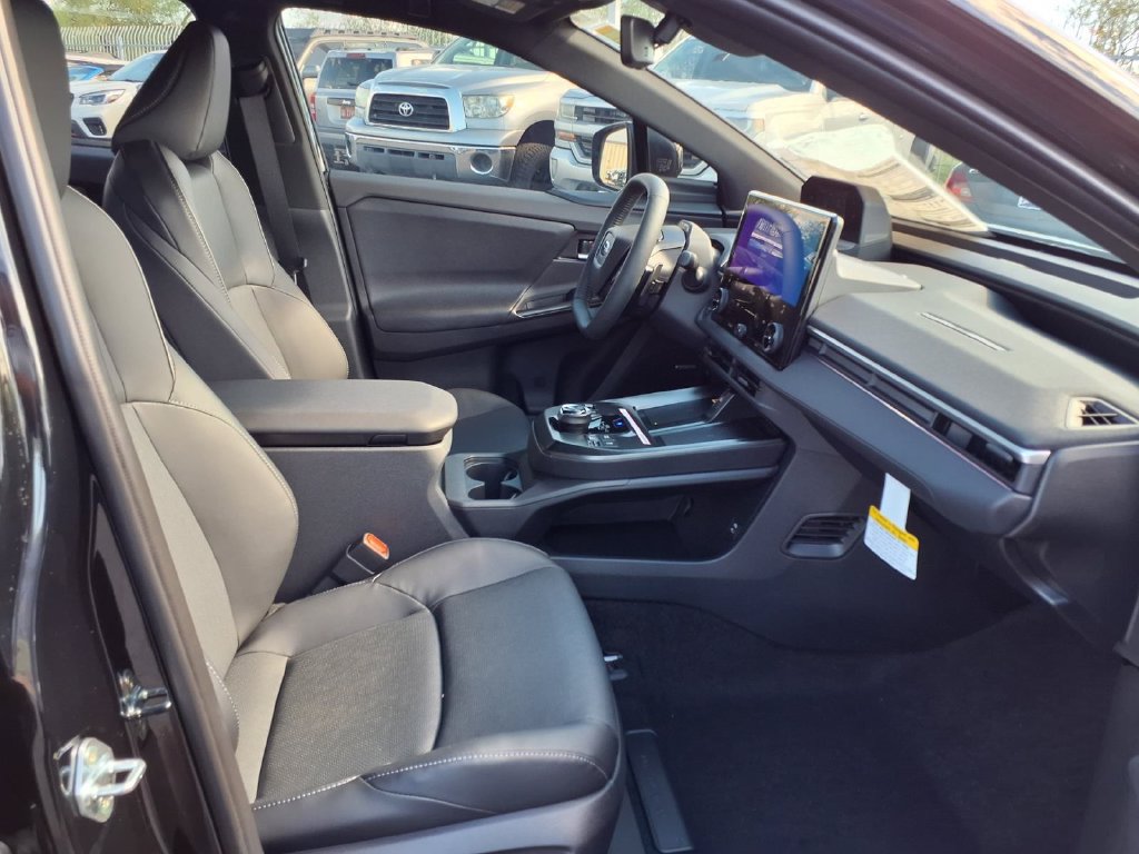 New 2026 Subaru Solterra AWD/4WD image 15