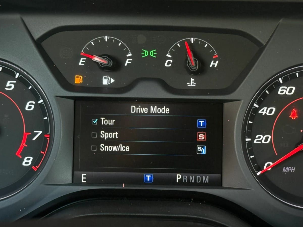 Used 2016 Chevrolet Camaro LT w/ RS Package RWD image 62