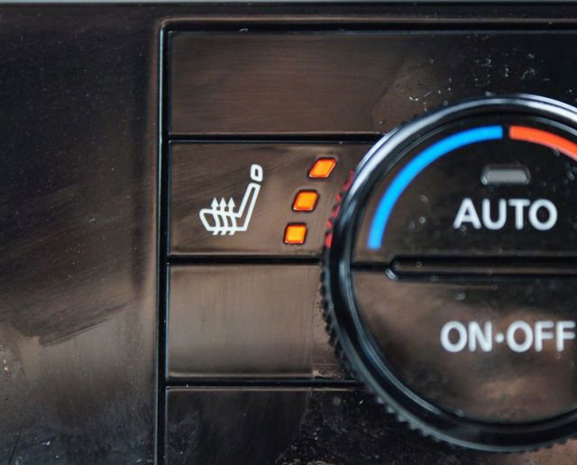 Used 2024 Nissan Pathfinder SL image 12