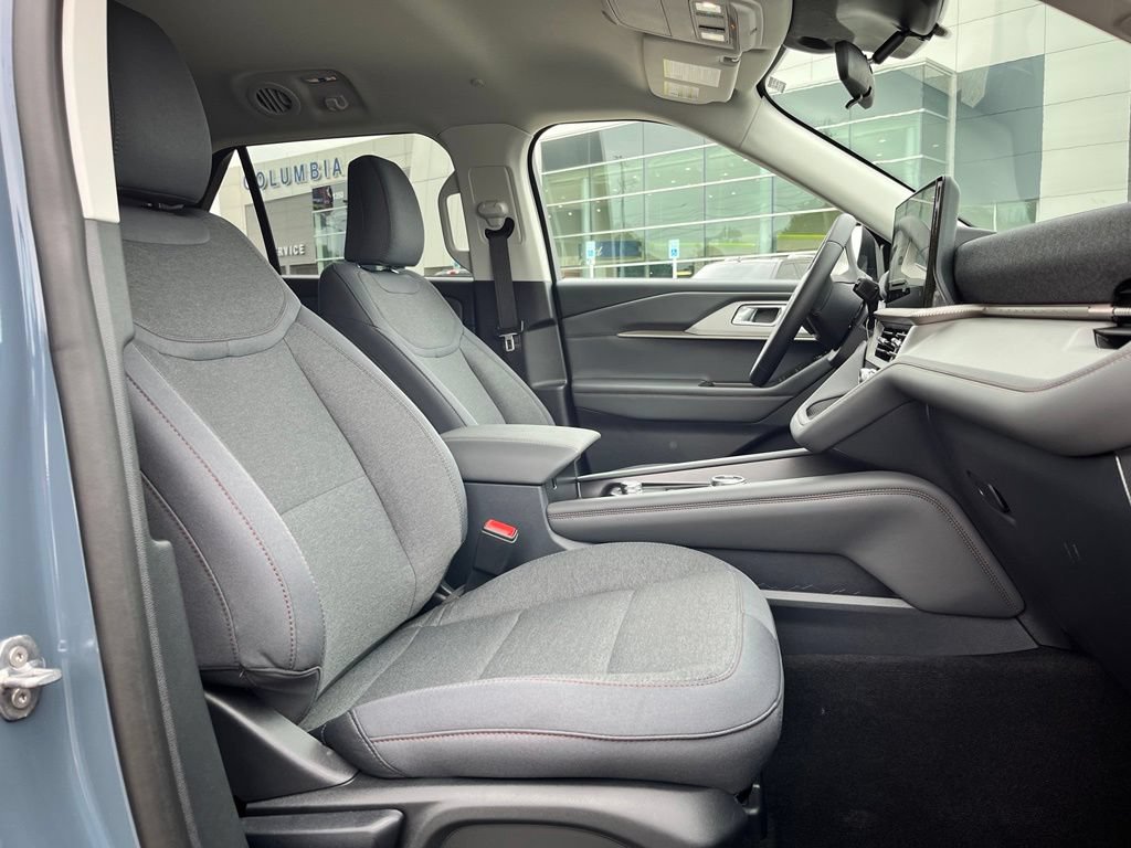 New 2026 Ford Explorer Active RWD image 7