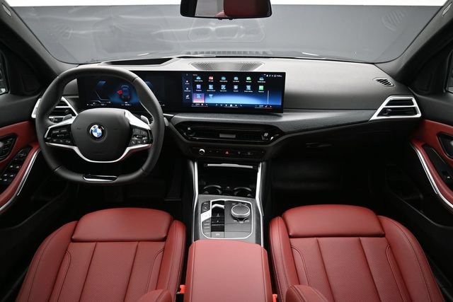 Used 2025 BMW 330i xDrive Sedan w/ Premium Package AWD/4WD image 12
