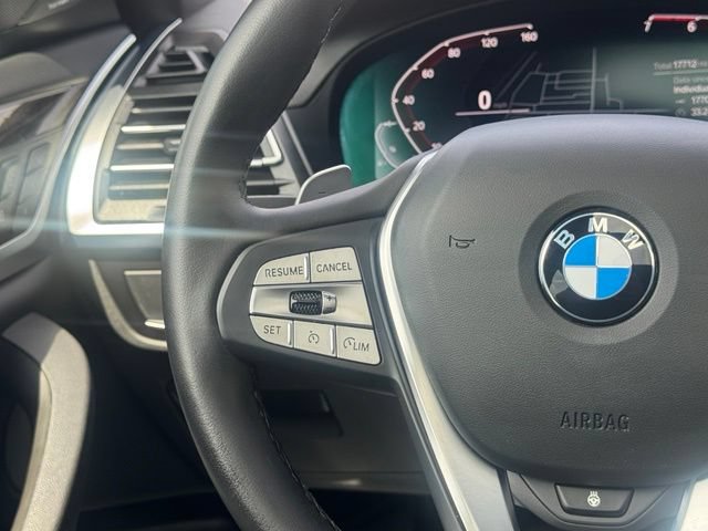 Used 2025 BMW X4 xDrive30i AWD/4WD image 23