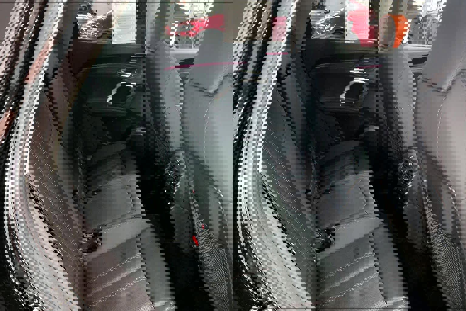 Certified 2025 Audi Q5 Prestige image 30