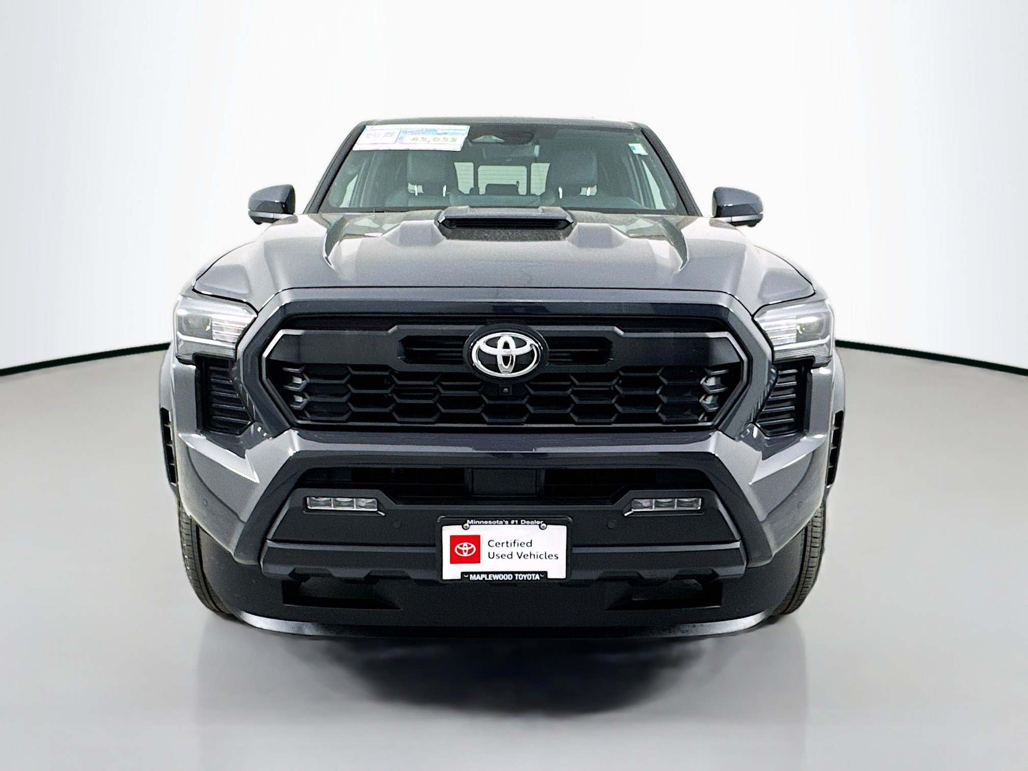 Certified 2024 Toyota Tacoma TRD Sport w/ TRD Sport Premium Package AWD/4WD image 2