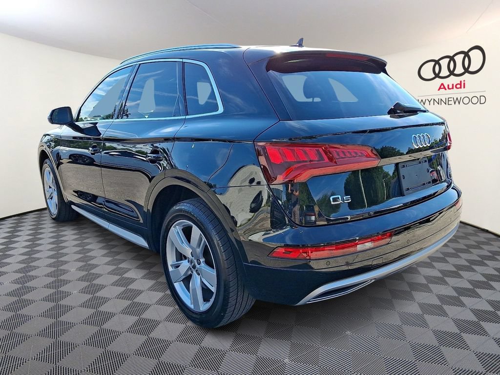 Used 2019 Audi Q5 2.0T Premium Plus w/ Premium Plus Package AWD/4WD image 4