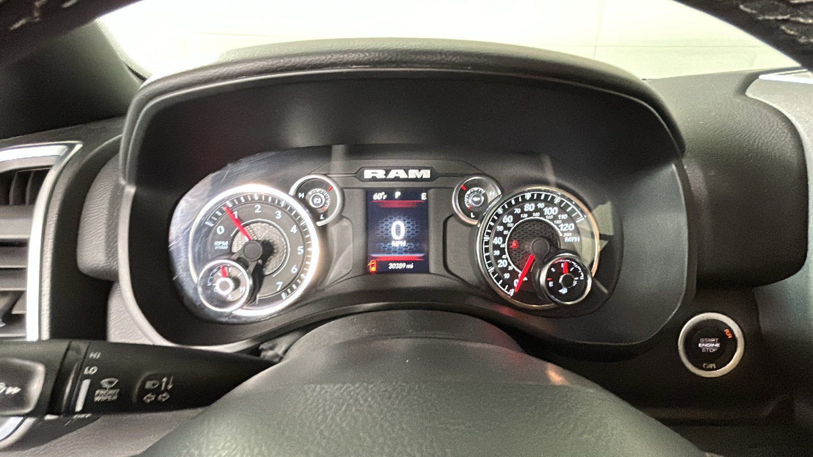 Used 2025 RAM 1500 Big Horn AWD/4WD image 22