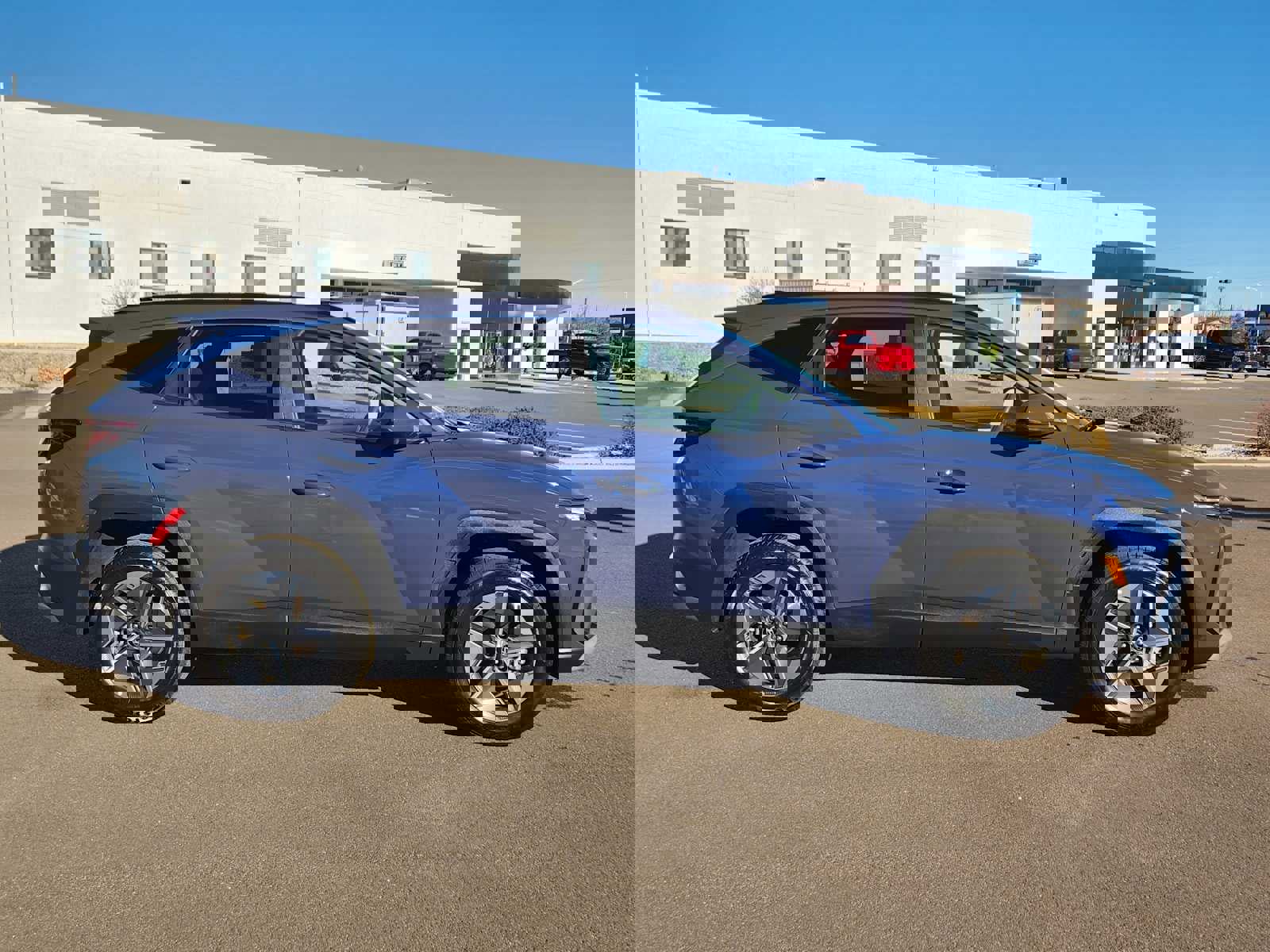 Used 2025 Hyundai Tucson SEL image 2