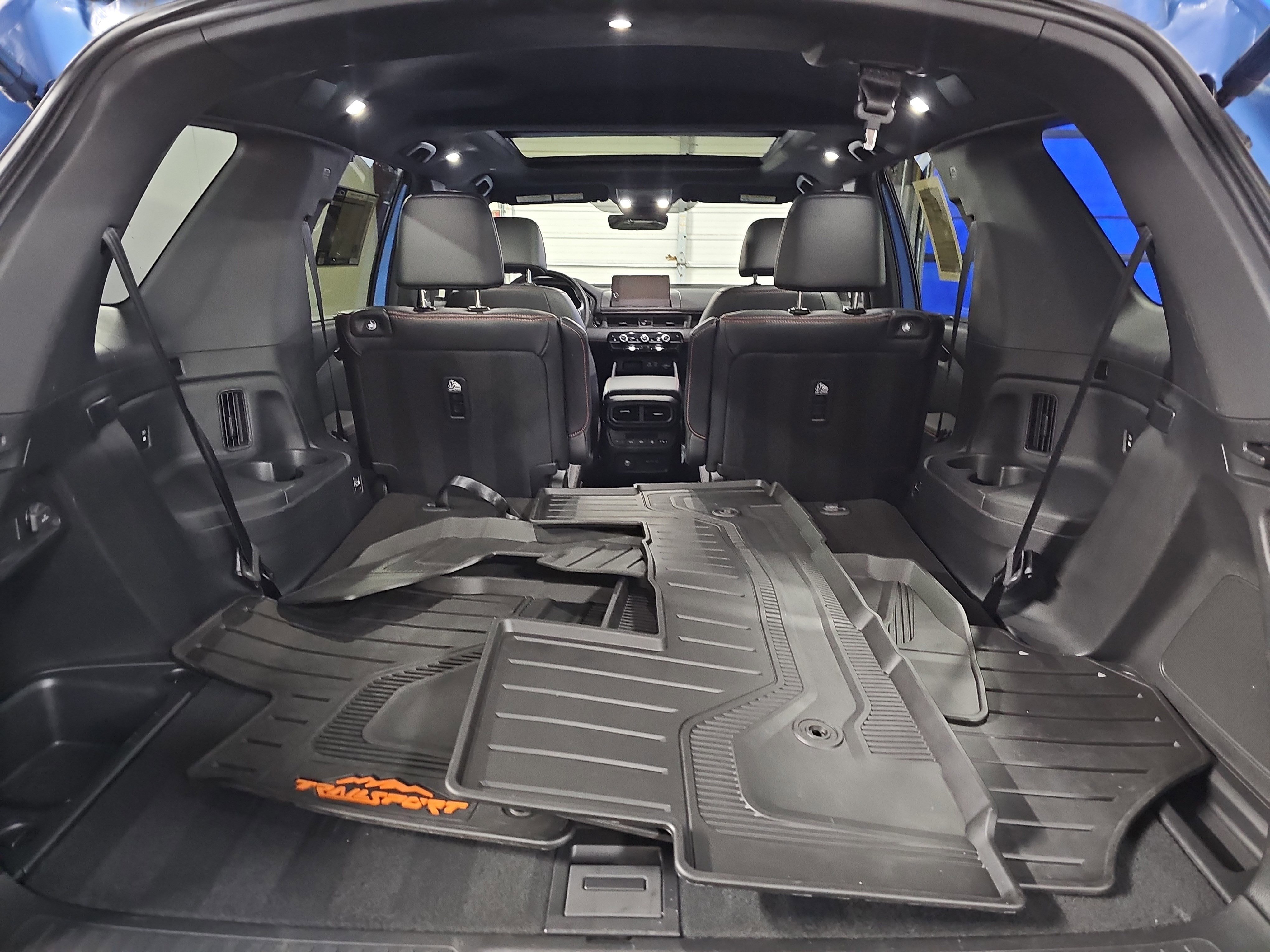 Used 2025 Honda Pilot TrailSport image 13