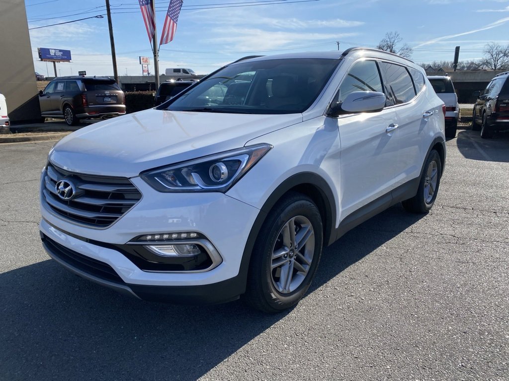 Used 2017 Hyundai Santa Fe Sport image 3