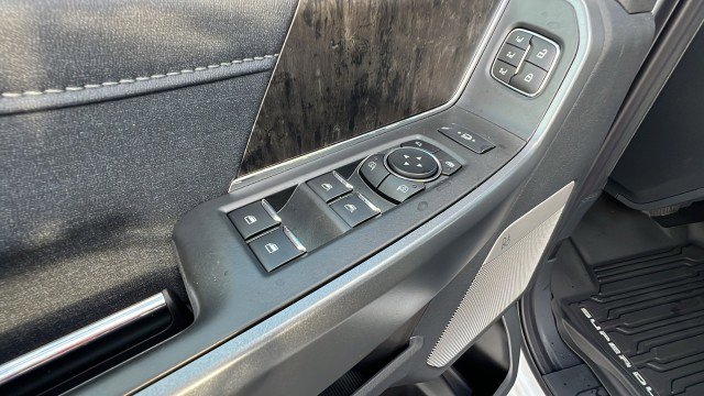 New 2024 Ford F250 Lariat w/ Lariat Ultimate Package image 42