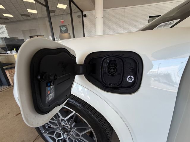 Used 2025 Ford Mustang Mach-E GT image 25