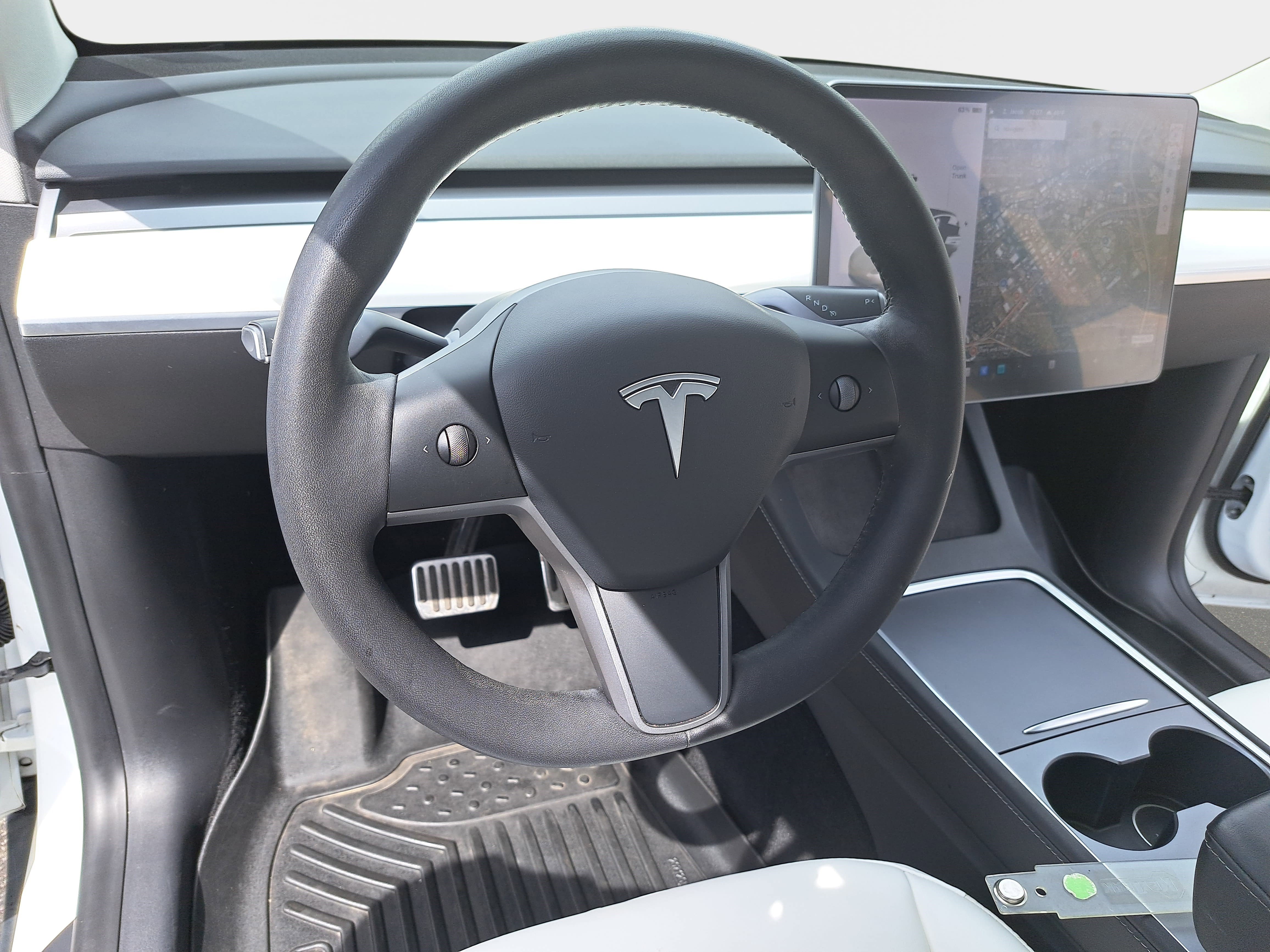 Used 2021 Tesla Model Y Long Range image 15