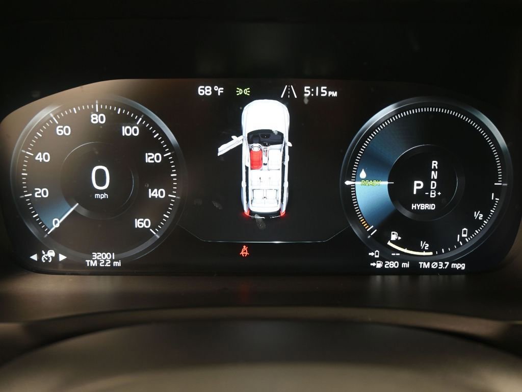 Certified 2022 Volvo XC90 T8 Inscription w/ Advanced Package image 11