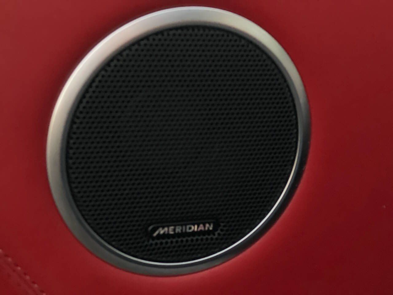 Used 2020 Land Rover Range Rover Sport SVR image 16