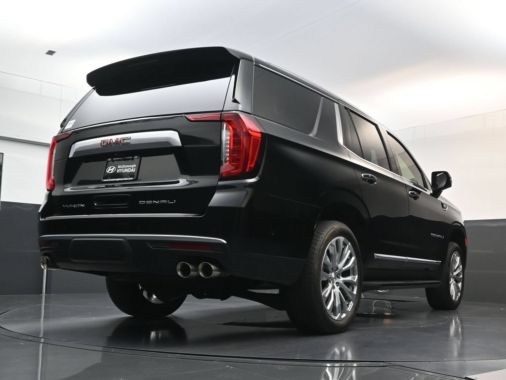 Used 2024 GMC Yukon Denali w/ Advanced Technology Package AWD/4WD image 25