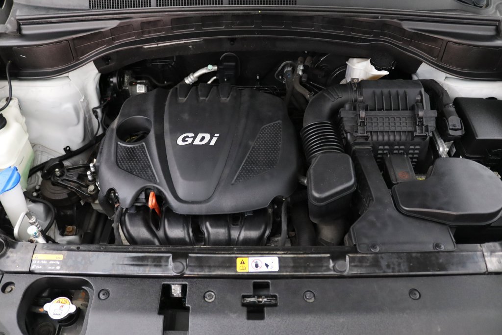 Used 2015 Hyundai Santa Fe Sport AWD/4WD image 25